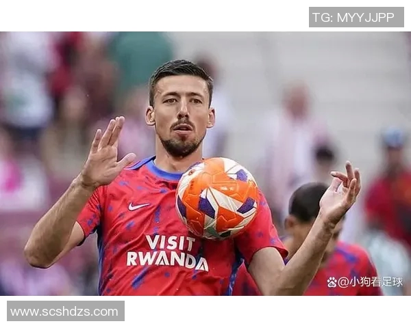 马竞遭遇困境朗格莱鲁莽犯规染黄被罚下场仅剩10人作战