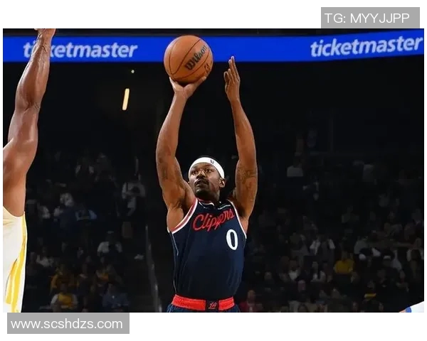 比尔表现低迷仅得5分4犯规球队遭遇失利显露问题