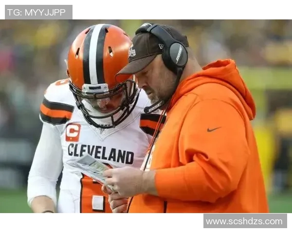 布朗谈球队信念:学习与成长助力球员提升表现 布朗谈球队信念:学习与成长助力球员提升表现