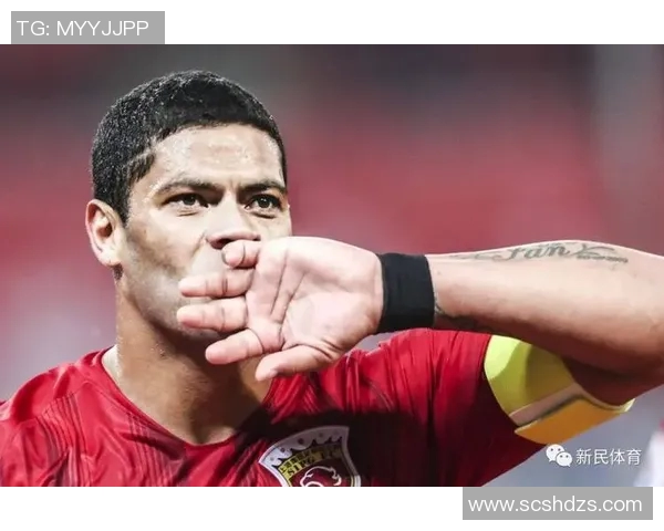 胡尔克39岁仍锋芒毕露生涯853场贡献667球海港年薪1180万创造130球佳绩