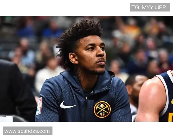 尼克杨谈布克遭遇重演称强行打控卫让人无奈