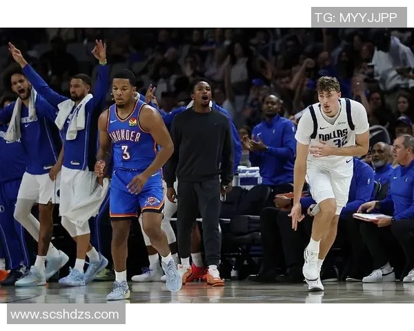 弗拉格手感欠佳全场14投仅中5三分球更是失准无一命中贡献12分7篮板 弗拉格手感欠佳全场14投仅中5三分球更是失准无一命中贡献12分7篮板