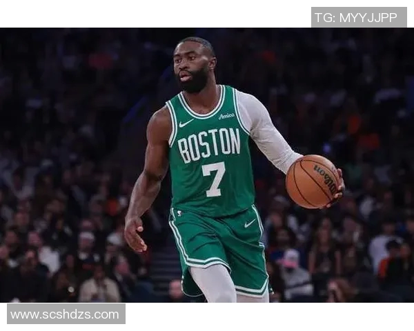 杰伦布朗回应球队三连败强调赛季初期需调整但不应找借口