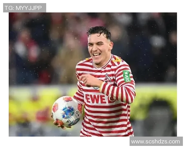 德天空报道多特蒙德关注17岁克鲁塞罗后卫普拉斯特和河床前锋梅萨