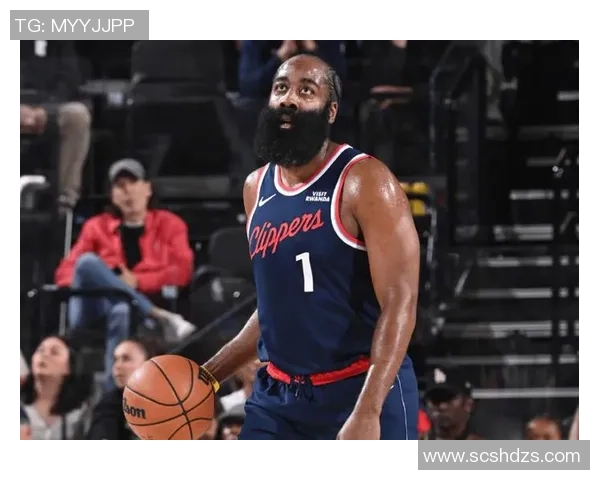 快船需理清轮换以助哈登保持开季进攻状态 快船需理清轮换以助哈登保持开季进攻状态