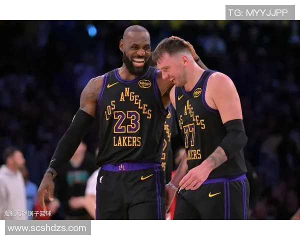 战力榜：雷掘火稳前3活塞4湖人6太阳7勇士16开拓者20快船21