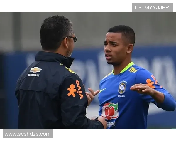 曼城与塞梅尼奥展开深入谈判四家Big6球队曾询问球员动态 曼城与塞梅尼奥展开深入谈判四家Big6球队曾询问球员动态