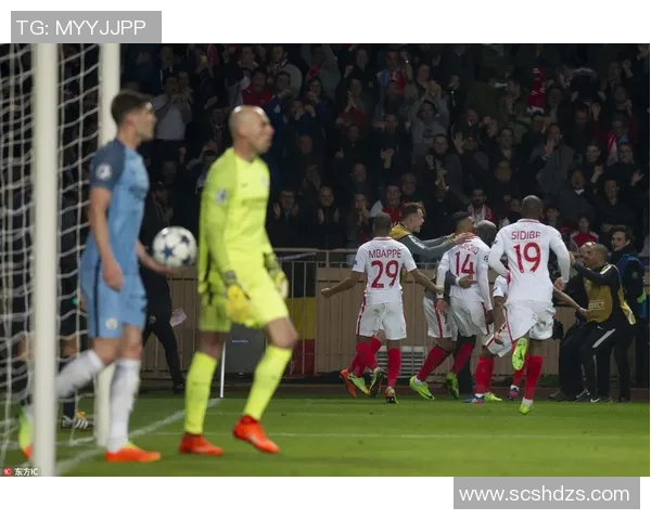 曼城官推发布海报热身摩纳哥比赛萨维尼奥独自亮相引关注